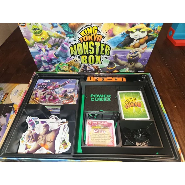 King of Tokyo Monster Box