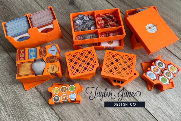 Minos Compatible Board Game Organizer