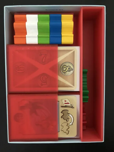 Camel Up Cards organizer - fits sleeved cards