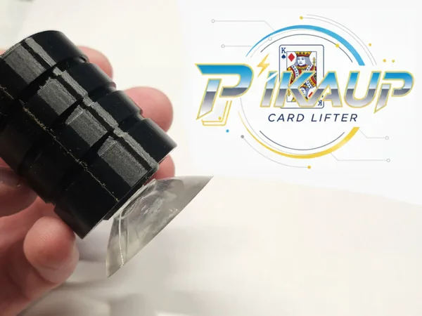 P´IKAUP Card Lifter