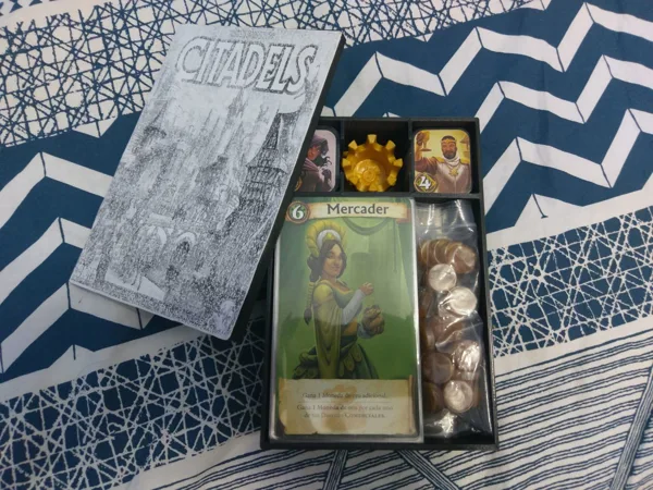 Citadels tiny travel box