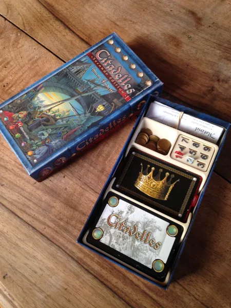 PORTE CARTE POUR LE JEU CITADELLES