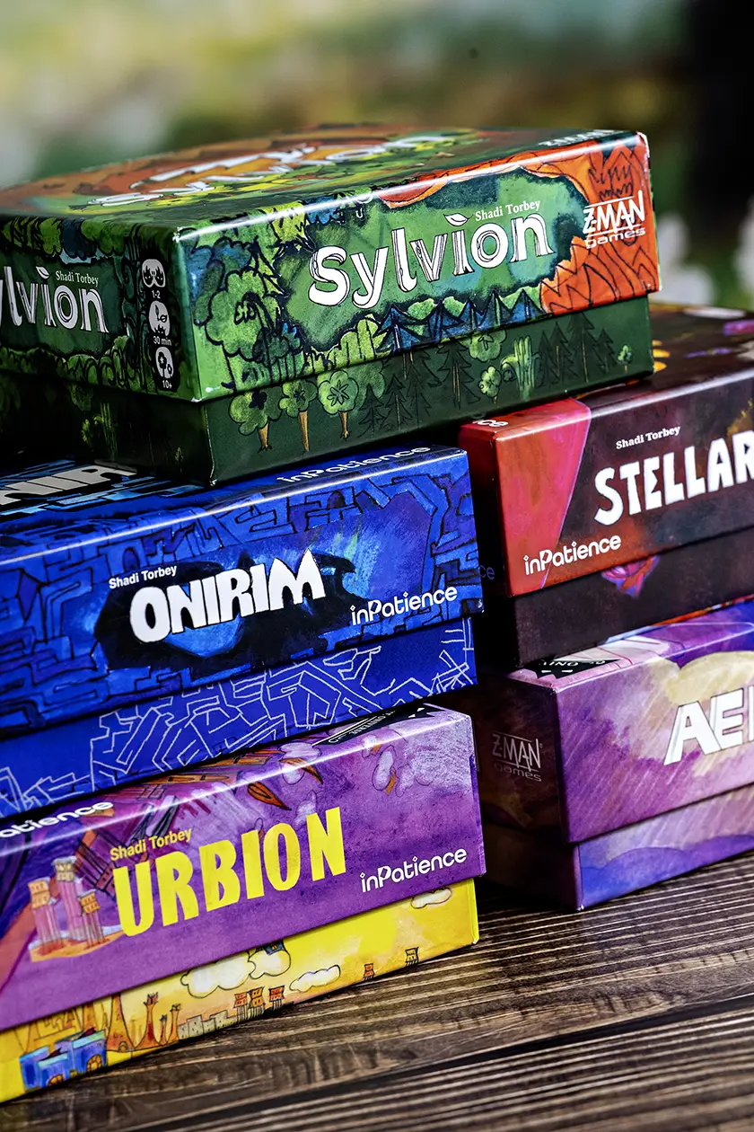 Oniverse games sleeved with insert - Lid Lift